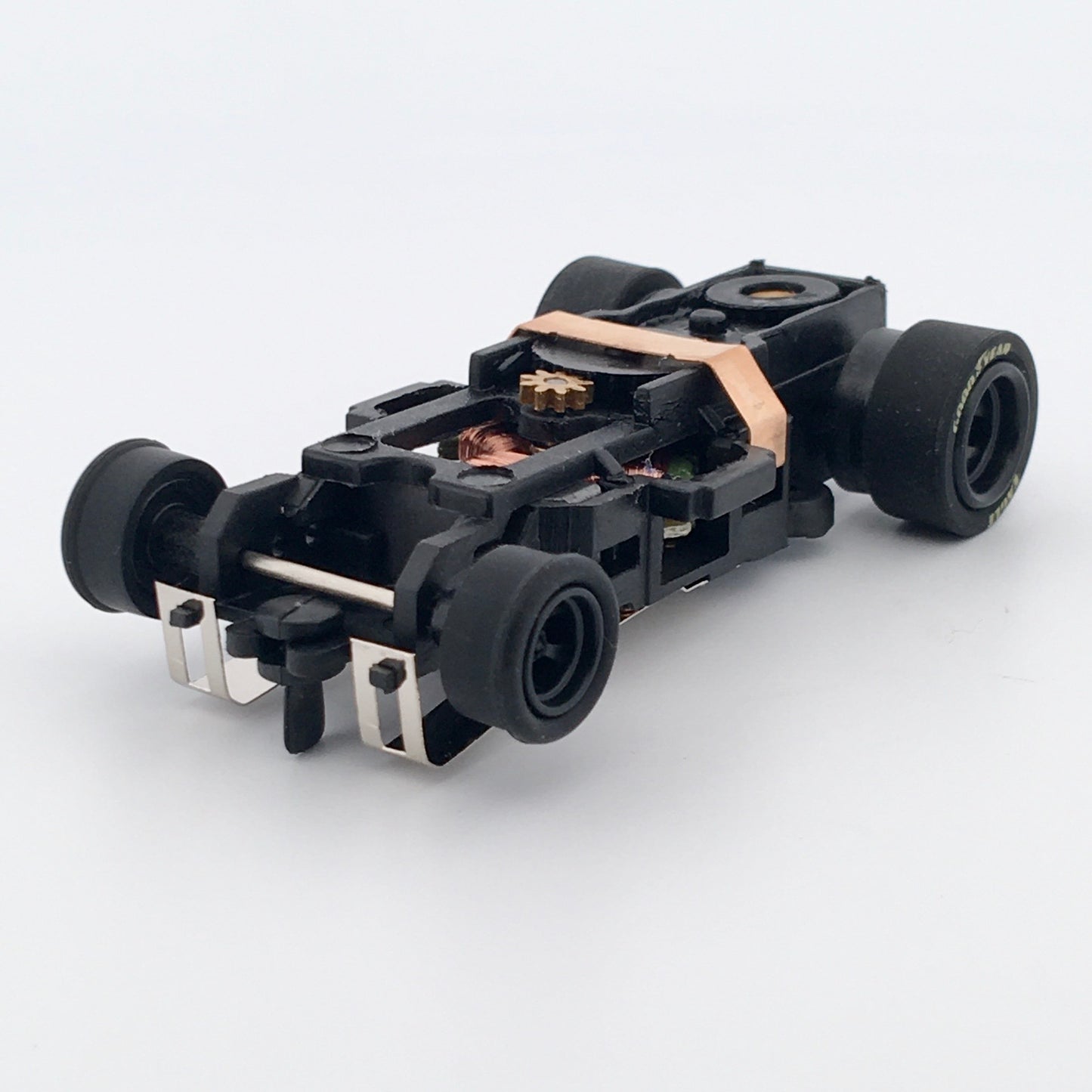 Auto World 4Gear Slot Car Chassis, Black Wheels, GoodYear Eagle Tires