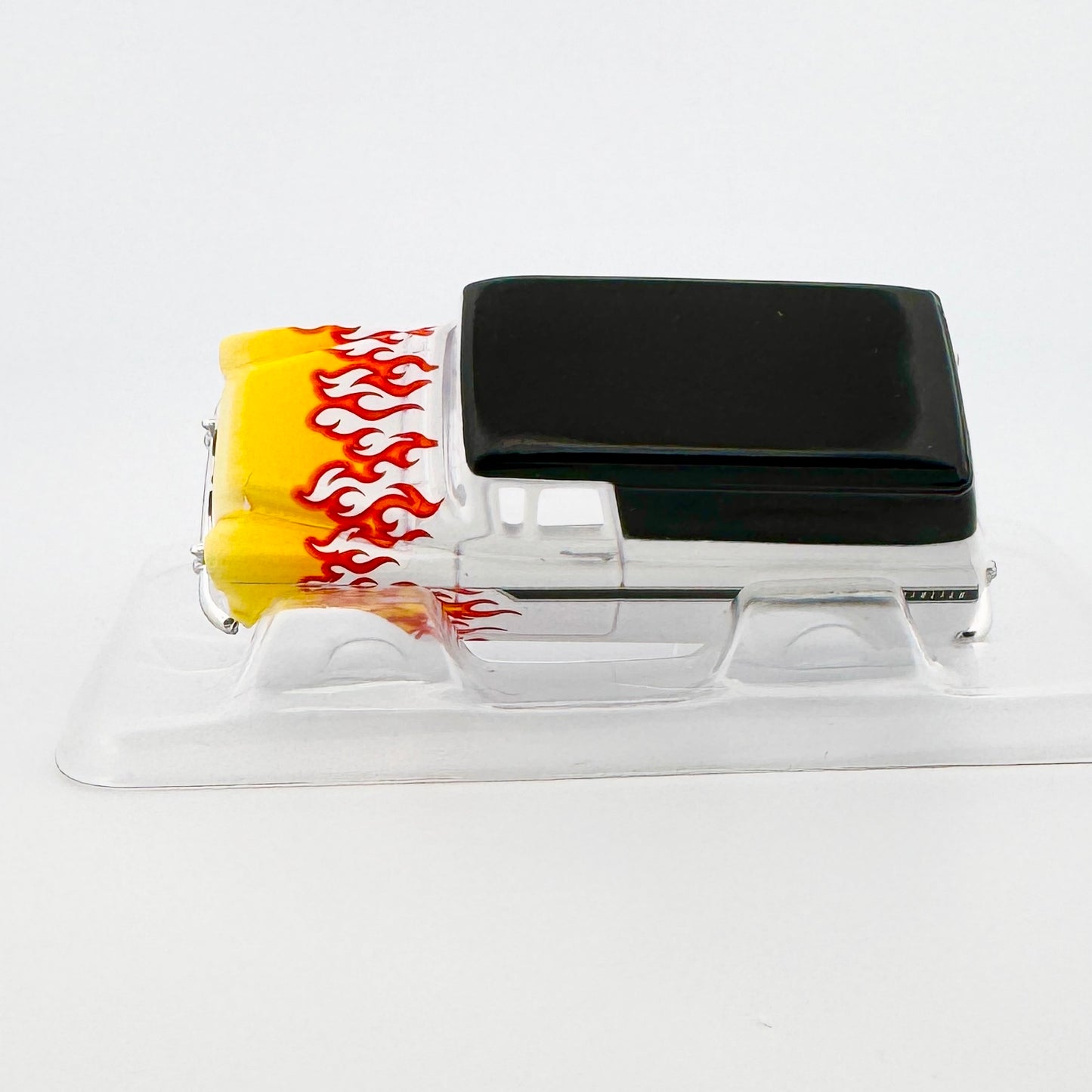 Auto World 1957 Chevy Suburban Body, White Flames, Fits TJet ThunderJet Chassis, H.O. Slot Cars