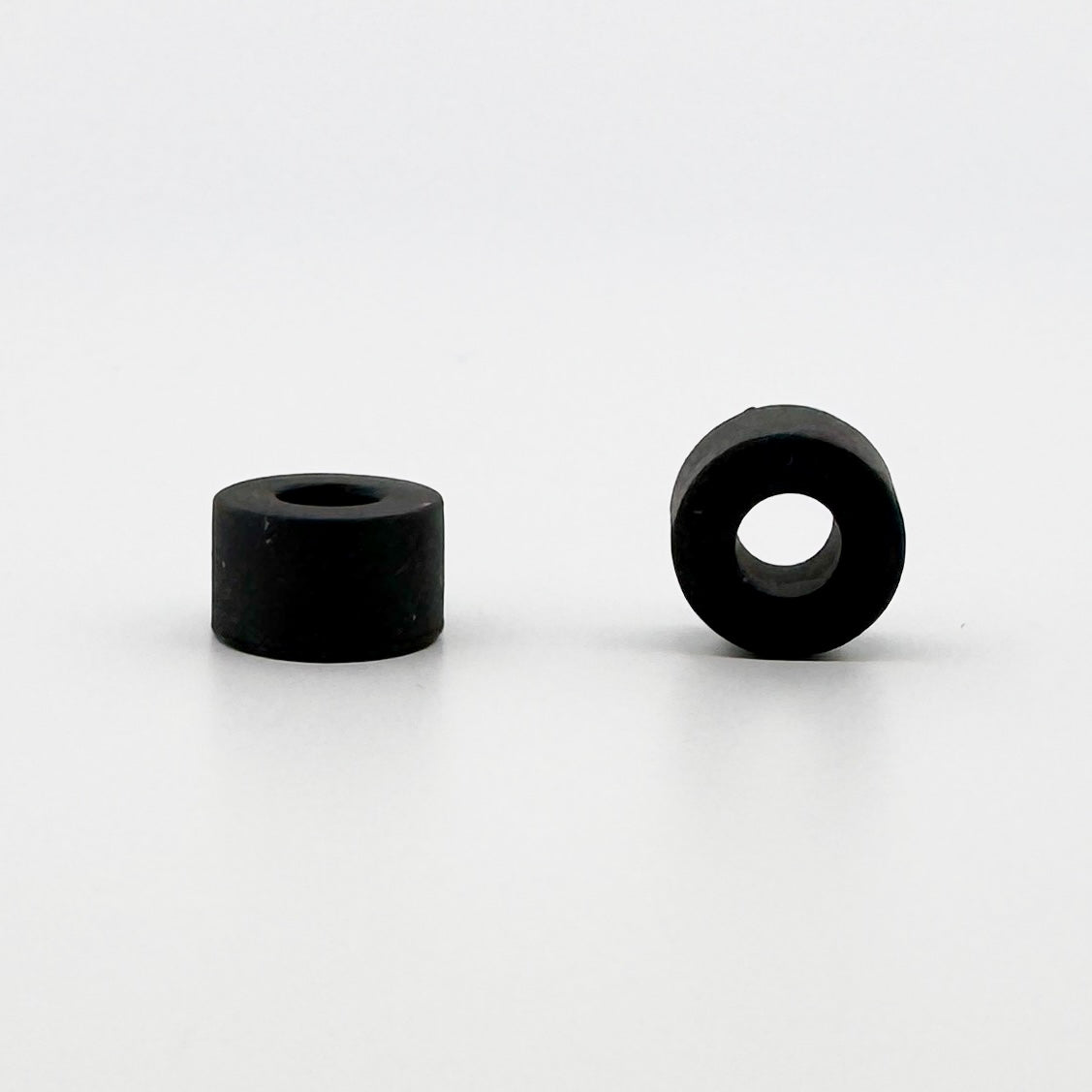 Auto World Rear Tires (1 Pair) for ThunderJet Slot Car Chassis