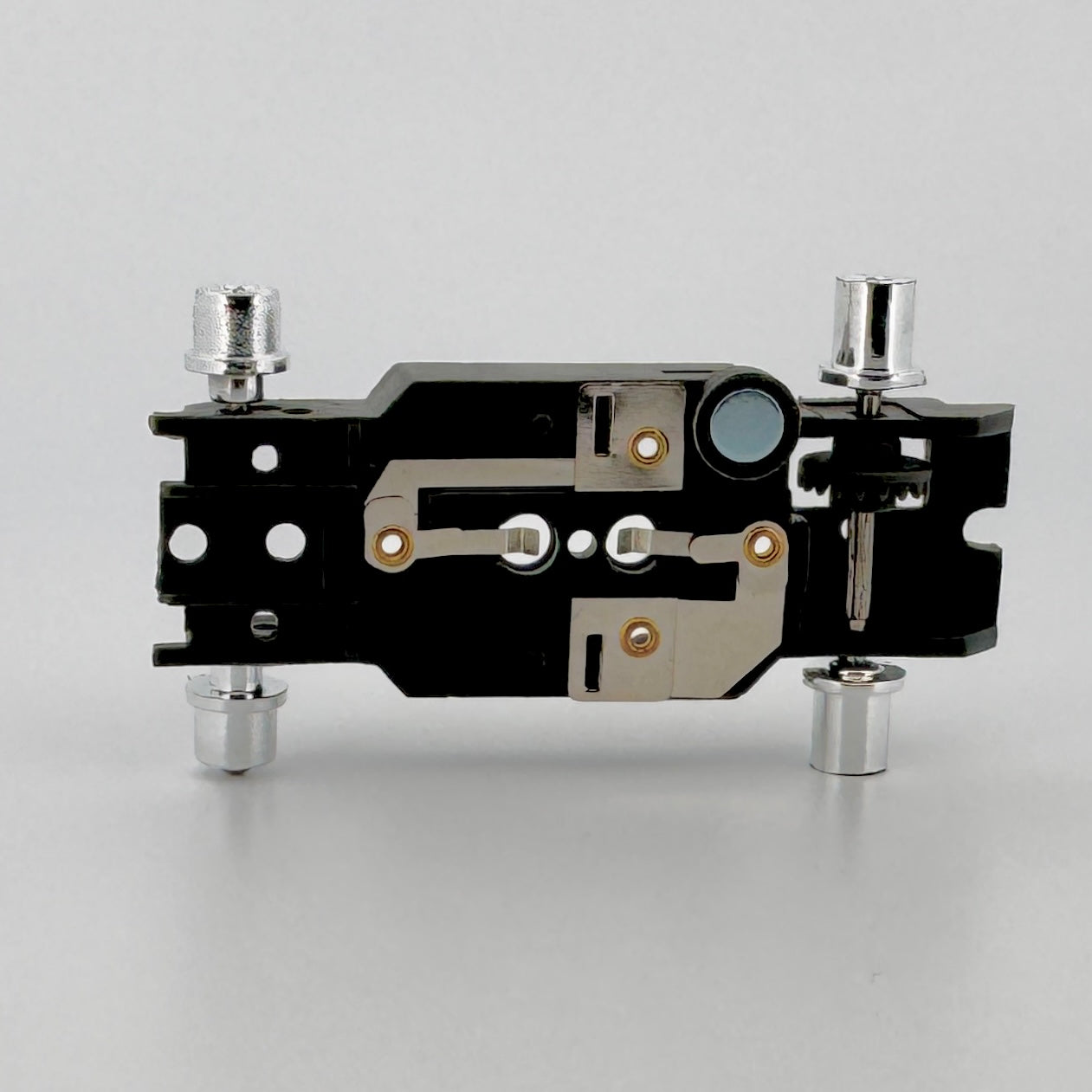 Auto World Bare Chassis Tub (Gray) for ThunderJet Slot Car Chassis