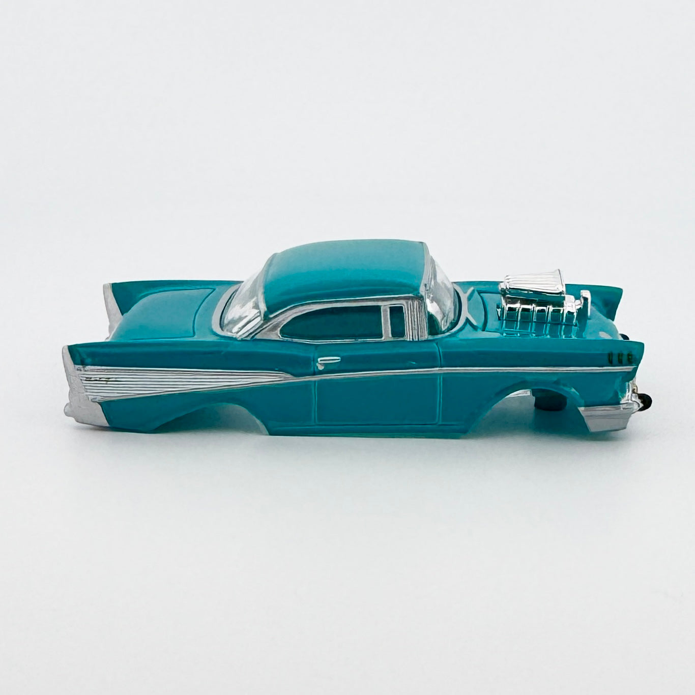 Auto World 1957 Chevy Bel Air Body, Turquoise, Fits Aurora TJet Chassis for H.O. Slot Cars