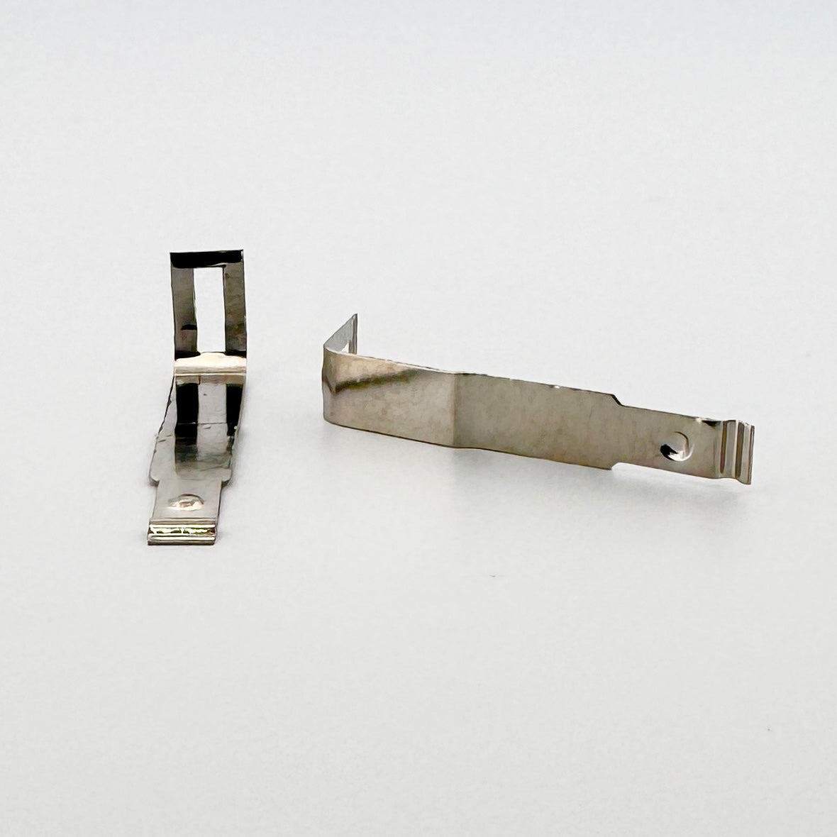 Auto World Silver Pickup Shoes (1 Pair) for 4Gear Slot Car Chassis
