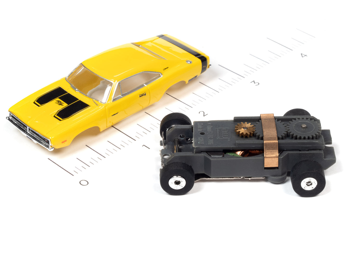1969 Dodge Charger RT (Yellow) H.O. Scale Slot Car, ThunderJet Chassis | Auto World