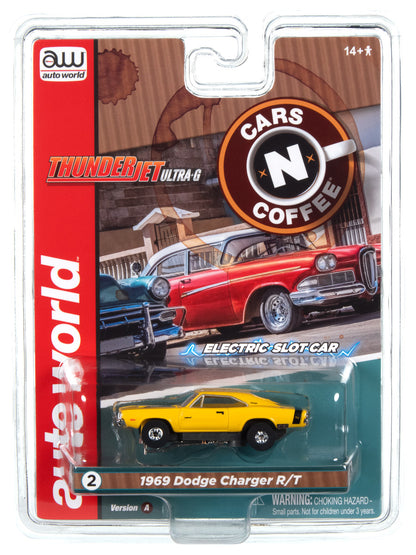 1969 Dodge Charger RT (Yellow) H.O. Scale Slot Car, ThunderJet Chassis | Auto World